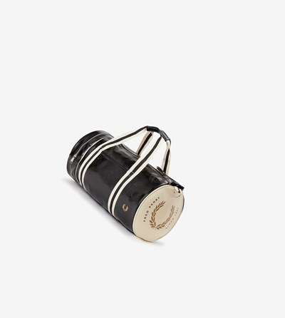 Black Fred Perry Laurel Wreath Barrel Bag Women's Bags | BFDEH-9578