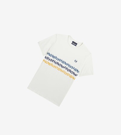 White Fred Perry Reissues Vine Graphic Men's T Shirts | BSPYK-6824