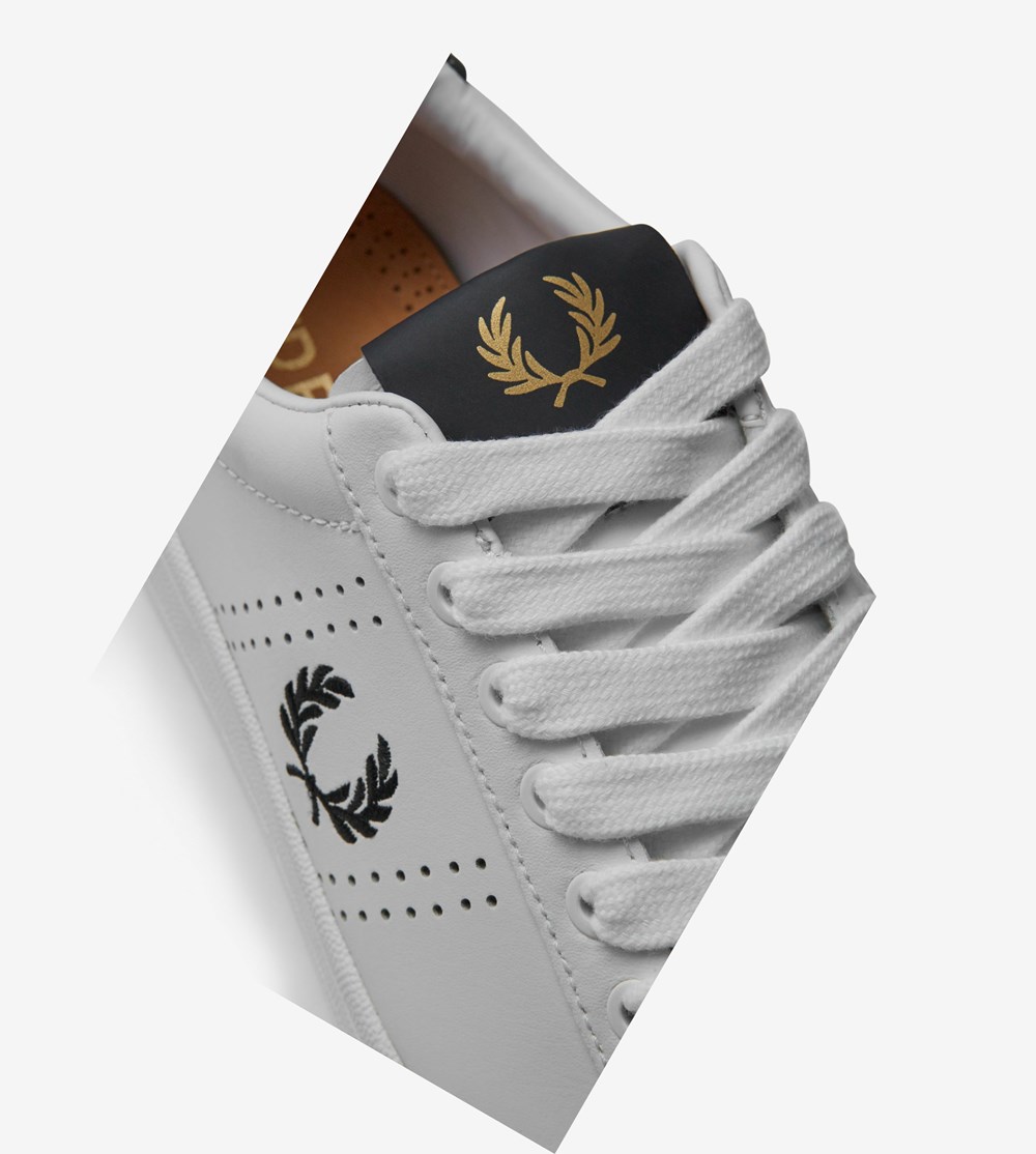 White Fred Perry B721 Men's Sneakers | PVUAB-2407